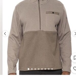 Spyder half zip pull over.